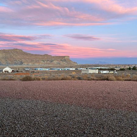 Page Arizona Border Town- Crimson Suite, Desert Canyon Getaway With Views Big Water Εξωτερικό φωτογραφία